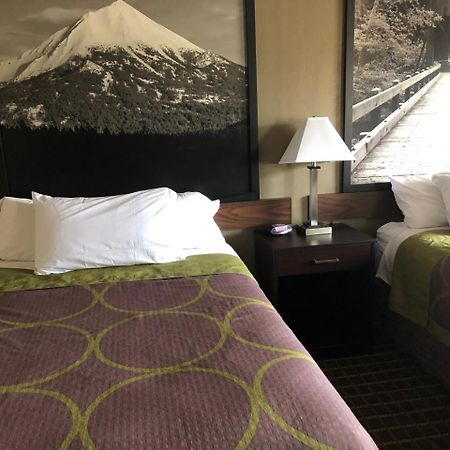 ซูเปอร์ 8 บาย วินด์แฮม คอร์แวลลิส Motel ภายนอก รูปภาพ